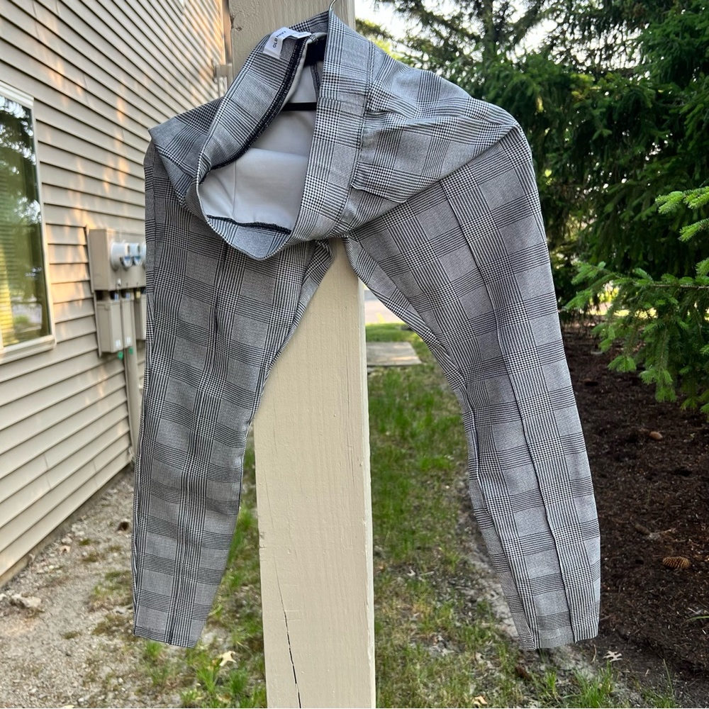 Old Navy High Waist Pixie Skinny Pants for Women